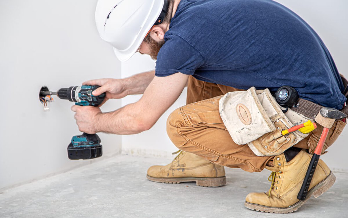 Handyman Electrical Services in Norfolk by Handyman Norfolk